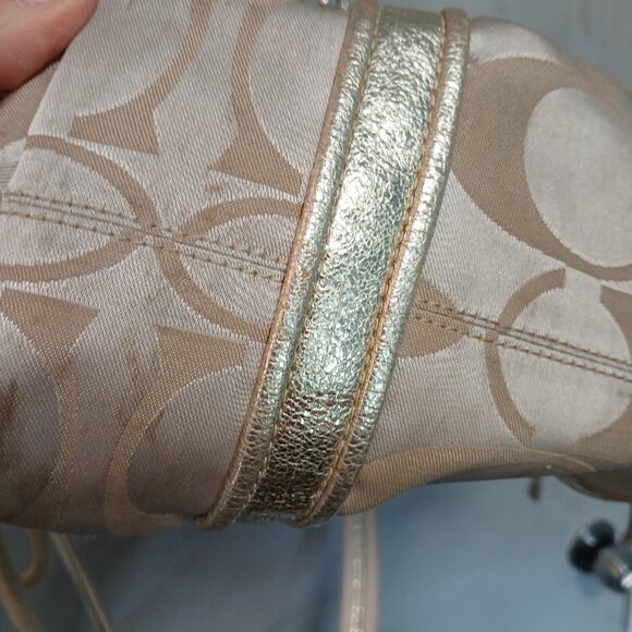 Coach Glam Poppy 1941 Hobo - Picture 6 of 16